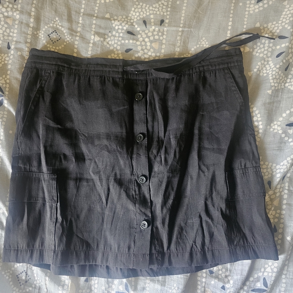 CAbi Charcoal Skirt with Pockets